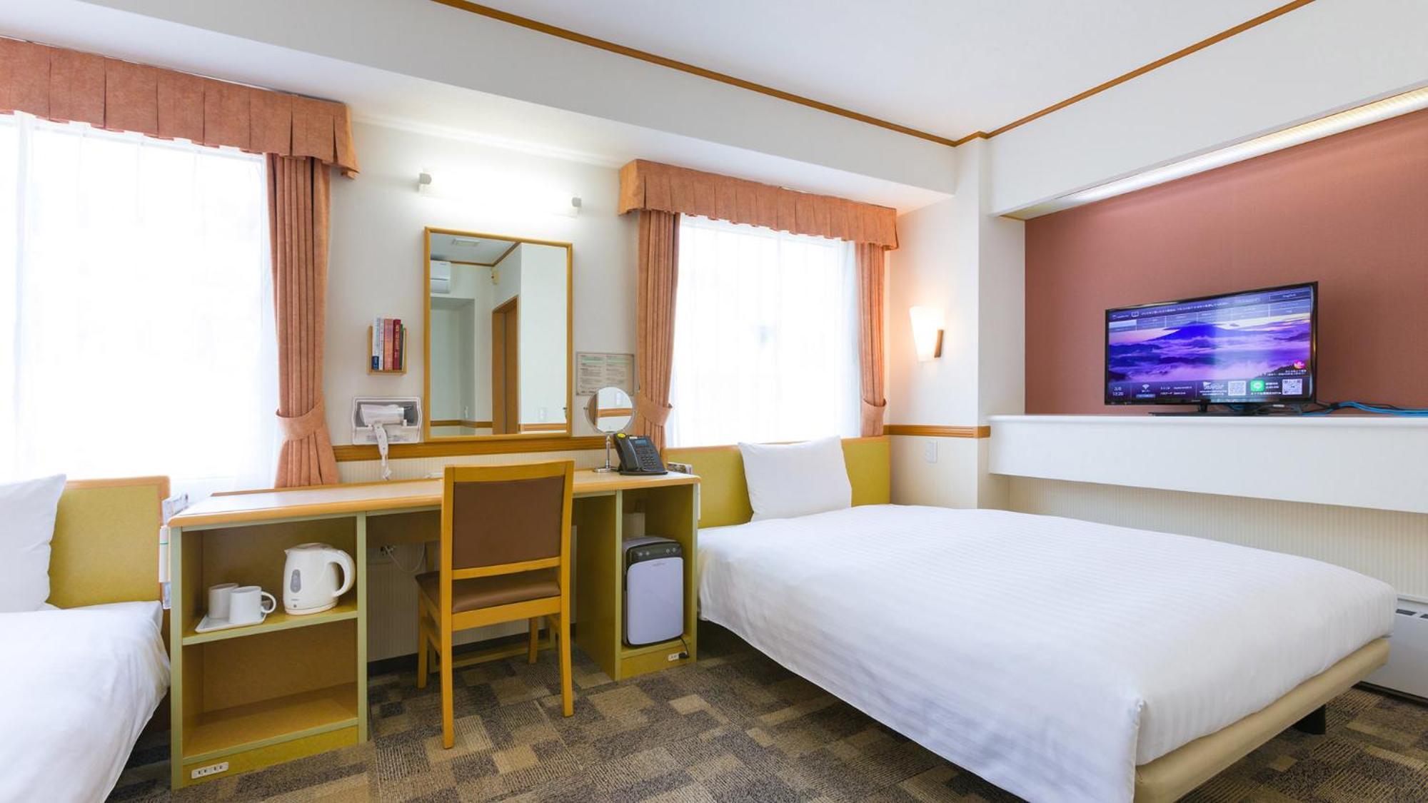 Toyoko Inn Yonezawa Ekimae Zimmer foto