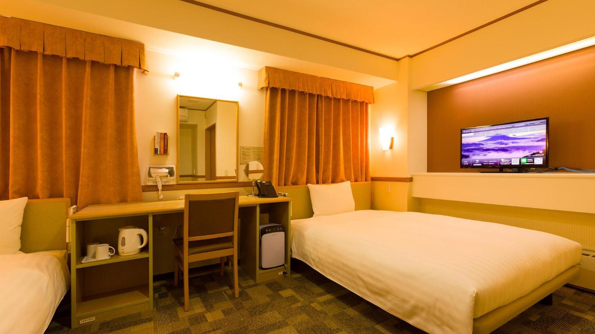 Toyoko Inn Yonezawa Ekimae Zimmer foto
