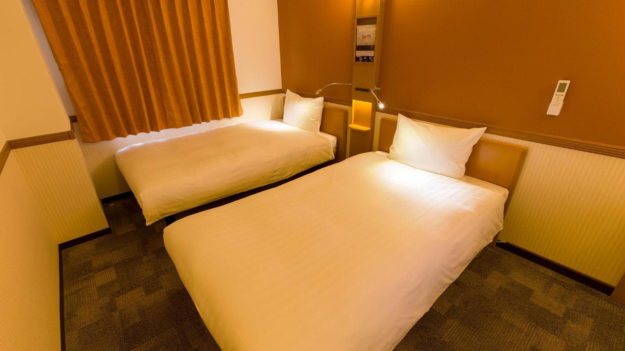 Toyoko Inn Yonezawa Ekimae Zimmer foto